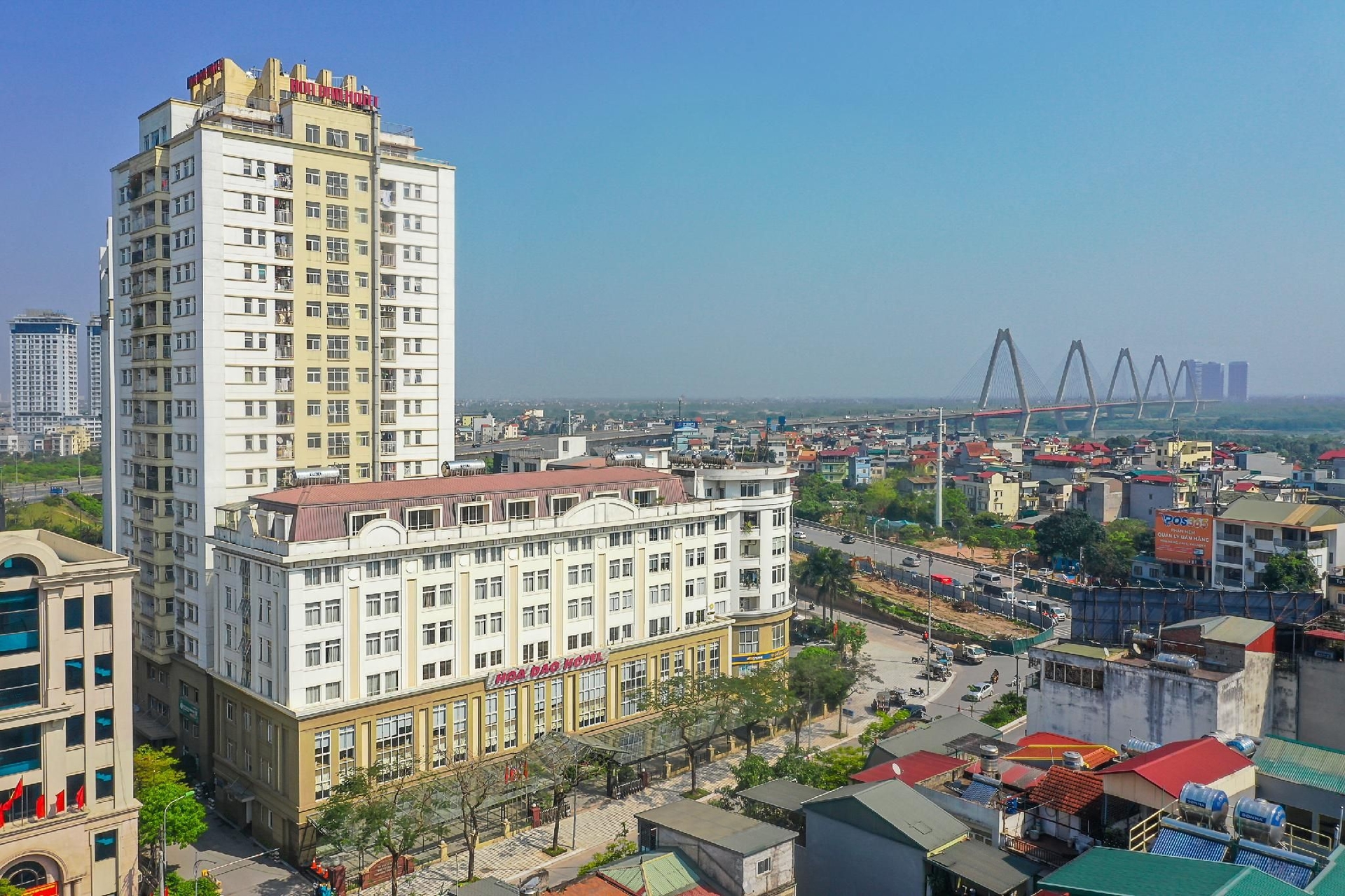 โรงแรม A25 – 705 ลักลองกวาน (A25 Hotel - 705 Lac Long Quan)0