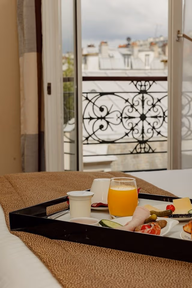 Classic Balcony Room