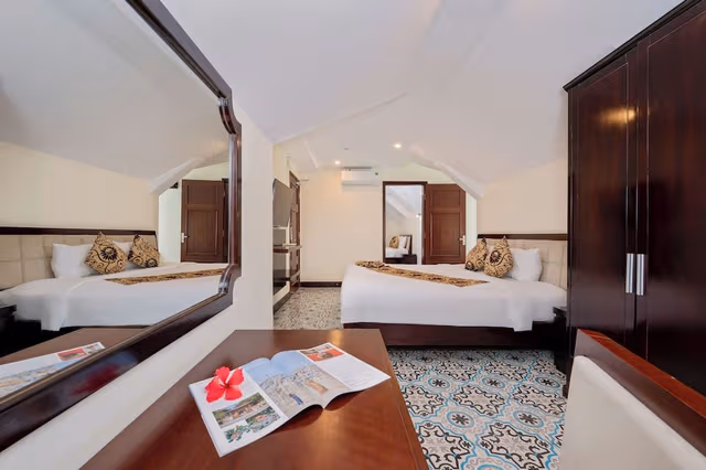 Family Room, 2 Bedrooms