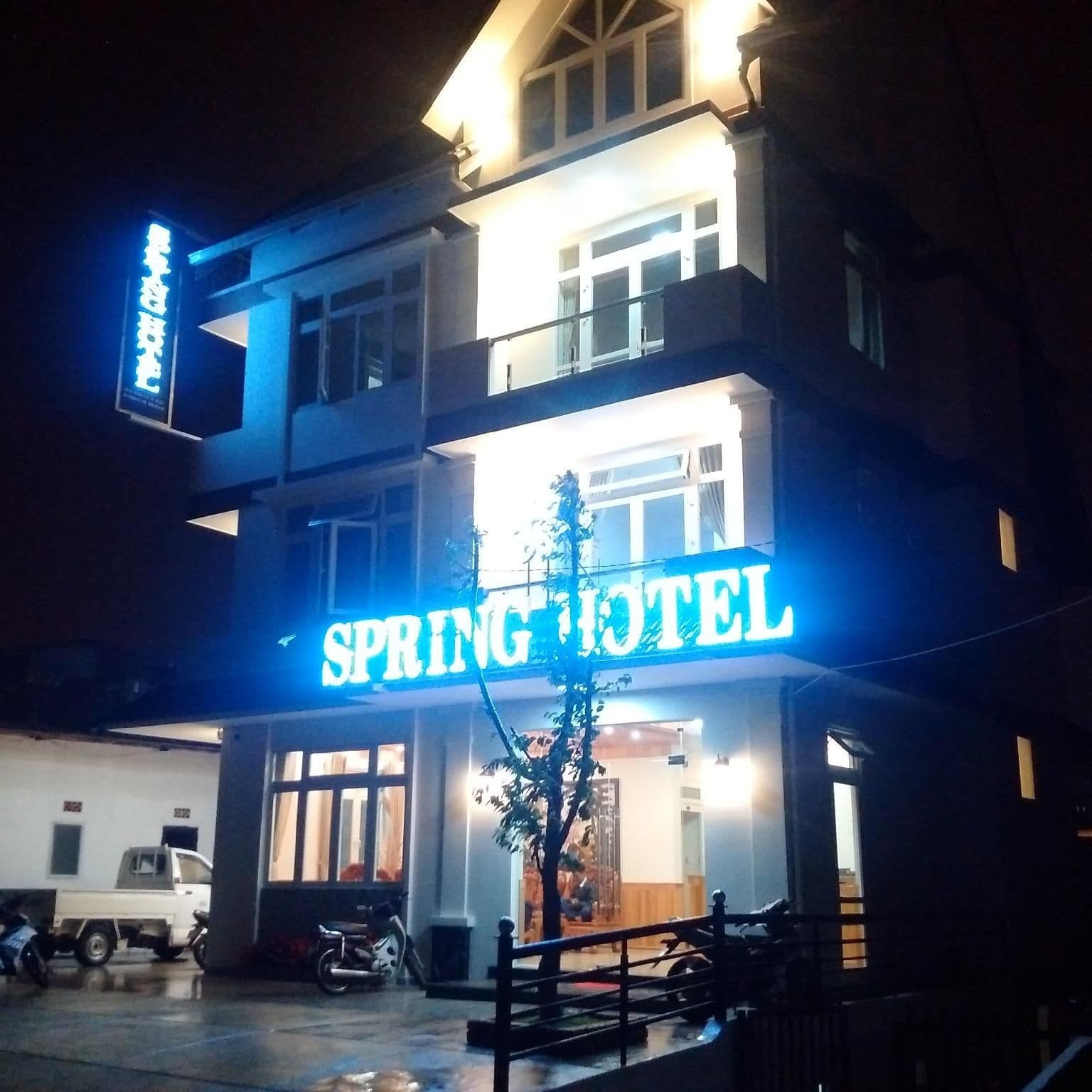 Spring Hotel Spring Hotel