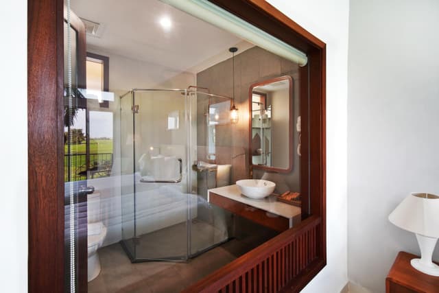Family Room Private Garden