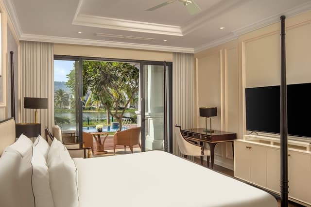 Villa, 4 Bedrooms, Private Pool, Lake View