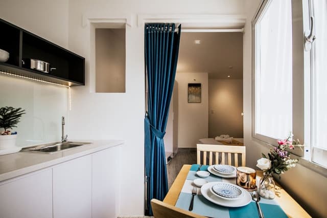 Studio Apartment with Window