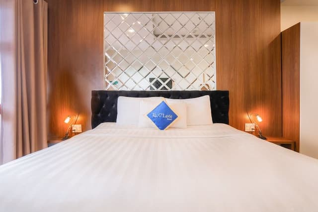 Luxury Double Room, 1 Queen Bed, City View