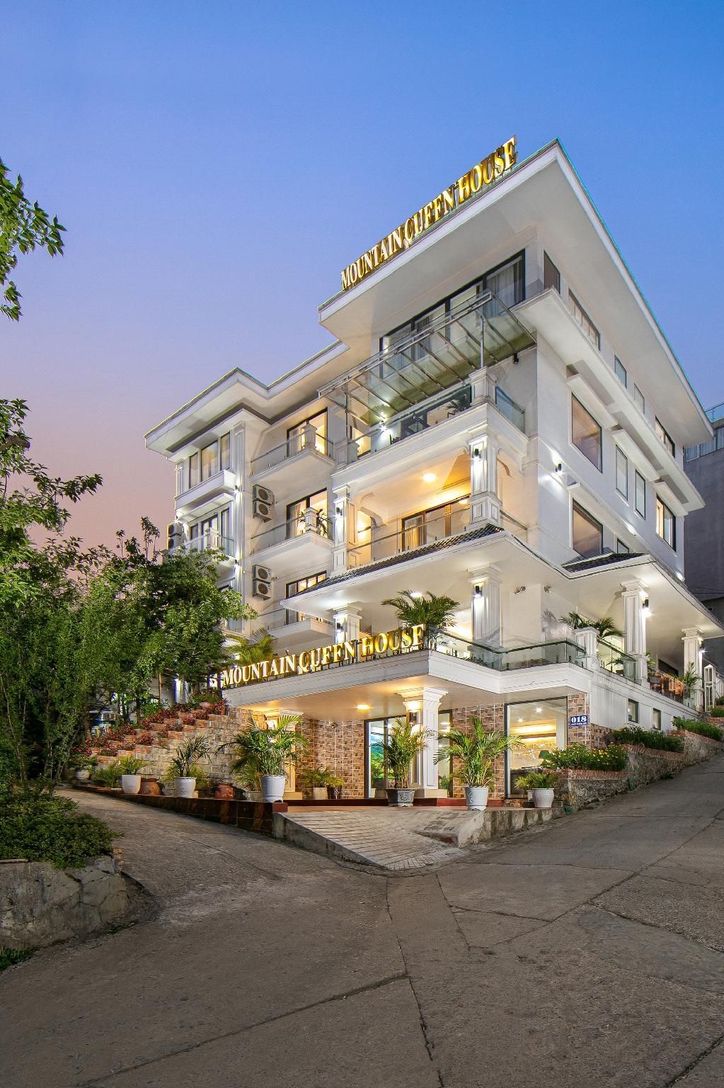 ซาปา เมาน์เท็น ควีน เฮาส์ (Sapa Mountain Queen House)0
