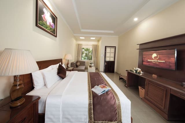 Executive Room