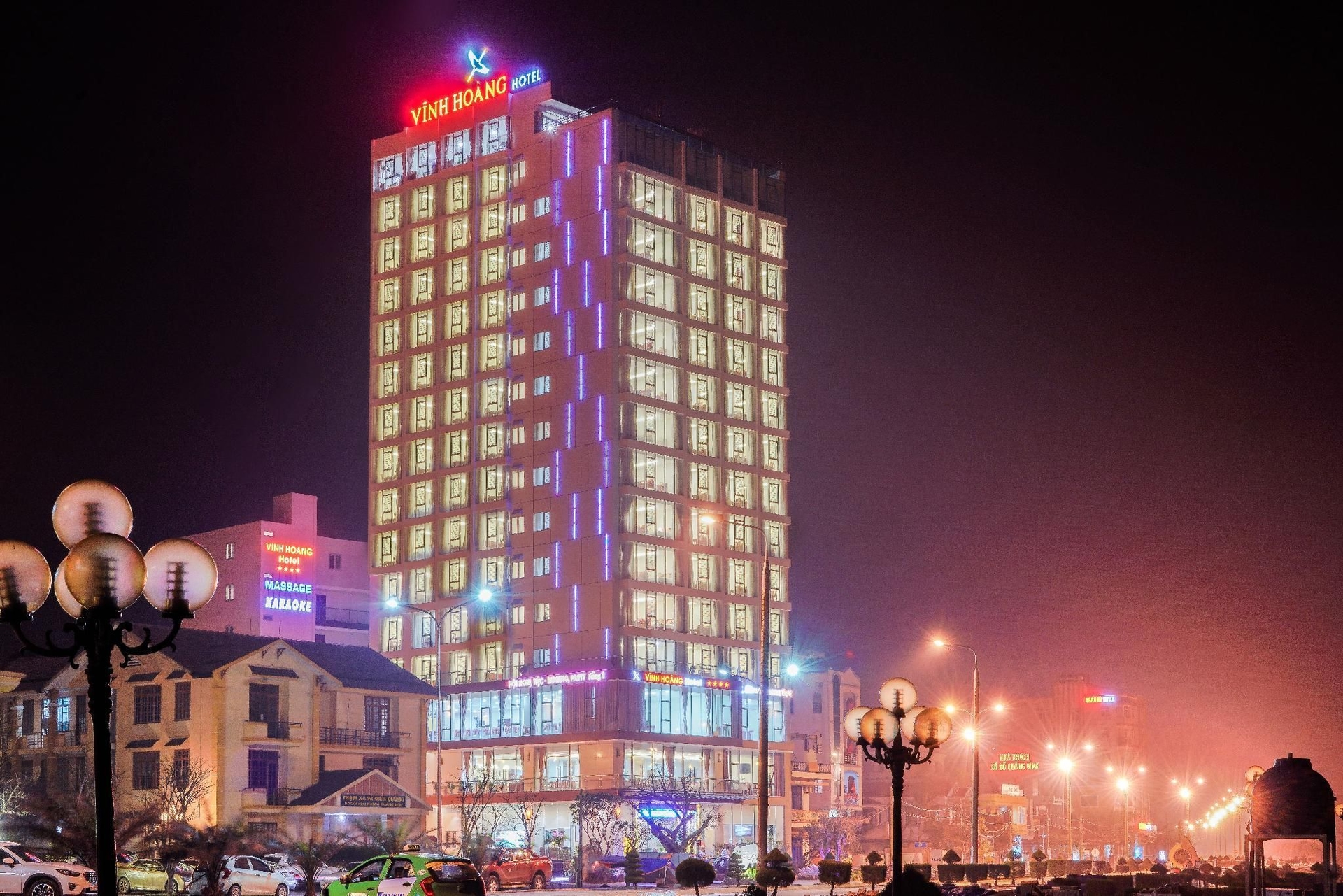โรงแรมวิง ฮวง (Vinh Hoang Hotel)0