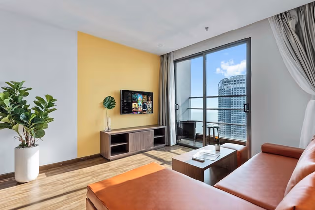 Luxury Apartment, 2 Bedrooms, Balcony, Sea View
