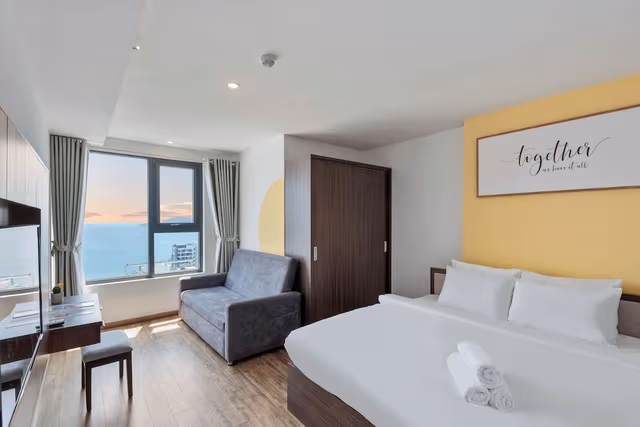 Luxury Apartment, 2 Bedrooms, Balcony, Sea View