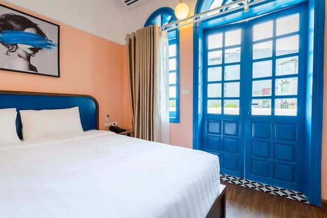 Superior Double Room, City View