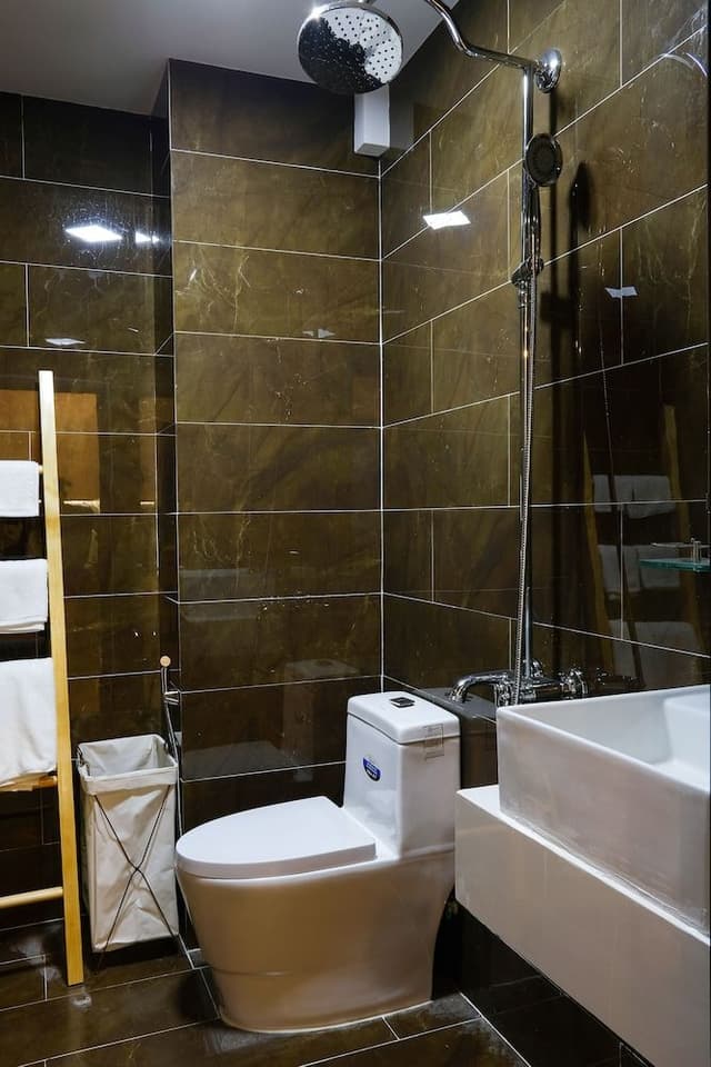 Deluxe Apartment, 2 Bedrooms, Pool Access, City View
