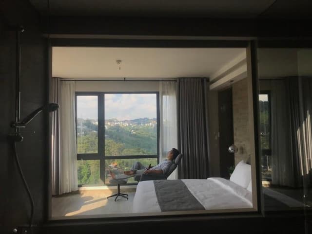 Premier Room