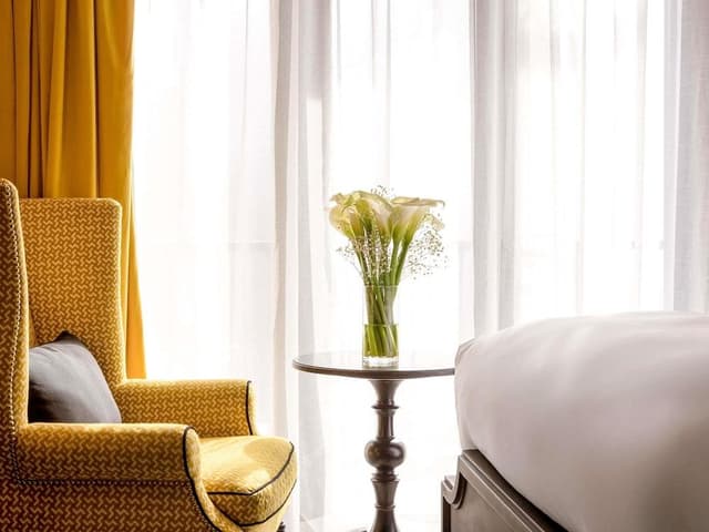 Superior Room, 1 King Bed