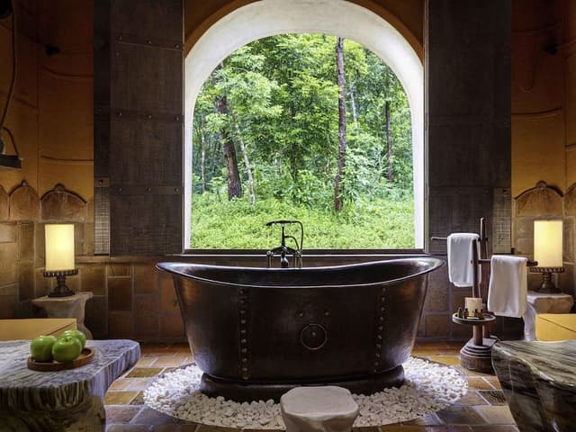 Junior Suite, 1 King Bed (Forest View. Legacy Prvileges)
