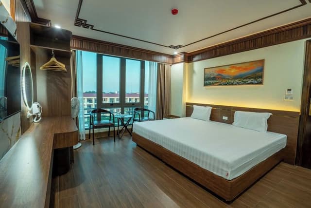 Deluxe Room, City View