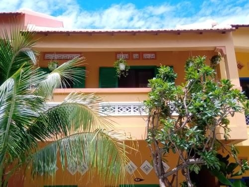 โรงแรมมิญอน (มิญอน) (MiNhon Hotel (Mignon))1