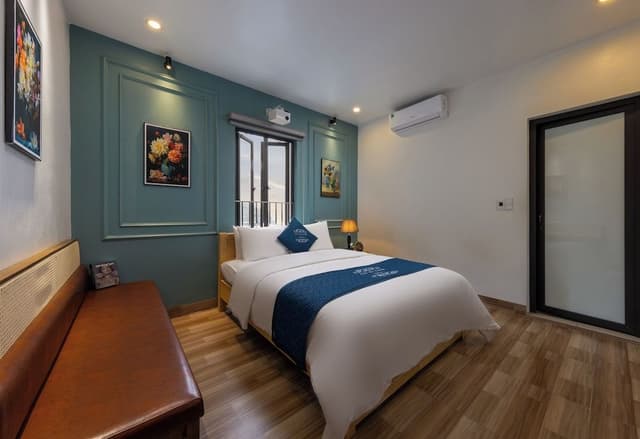 Junior Studio Suite, 2 Bedrooms, Non Smoking, Beach View
