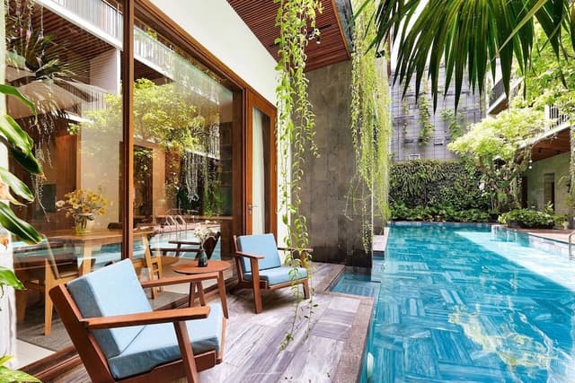 Deluxe Double Room, Pool View