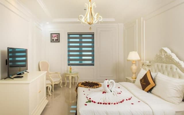Standard Double Room Single Use, Courtyard View