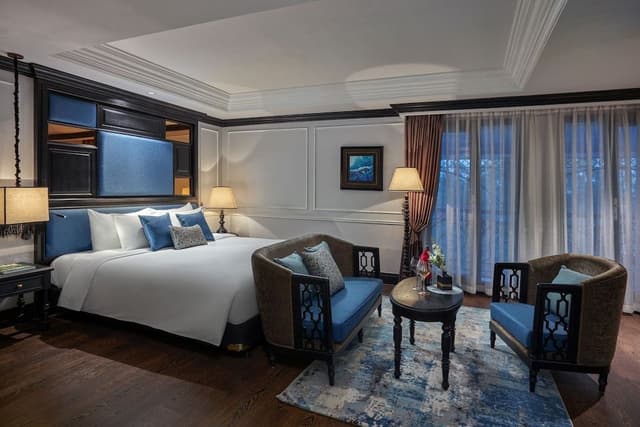 Grand Suite, Pool View