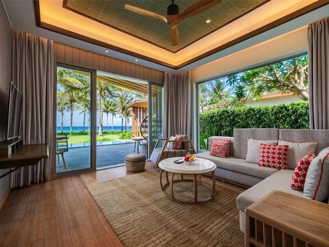 Villa, 1 Bedroom, Beachfront (Pool)