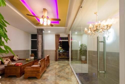 ธอย บิ๊ง โฮเทล (Thời Bình Hotel)1