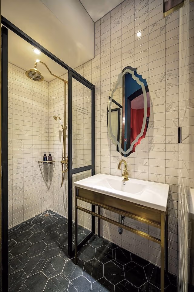 Deluxe Double Room, Bathtub, City View