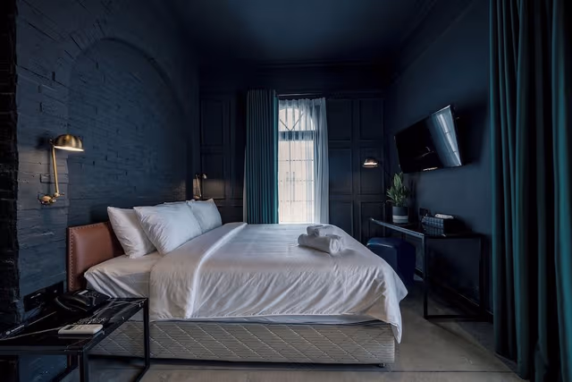 Deluxe Double Room, Bathtub, City View