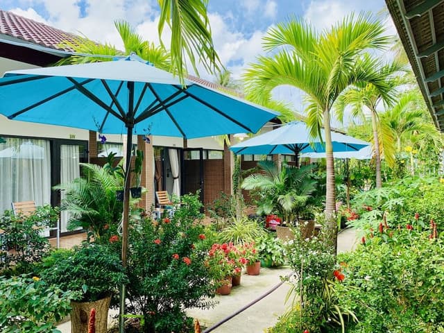 Standard Quadruple Room, Garden View