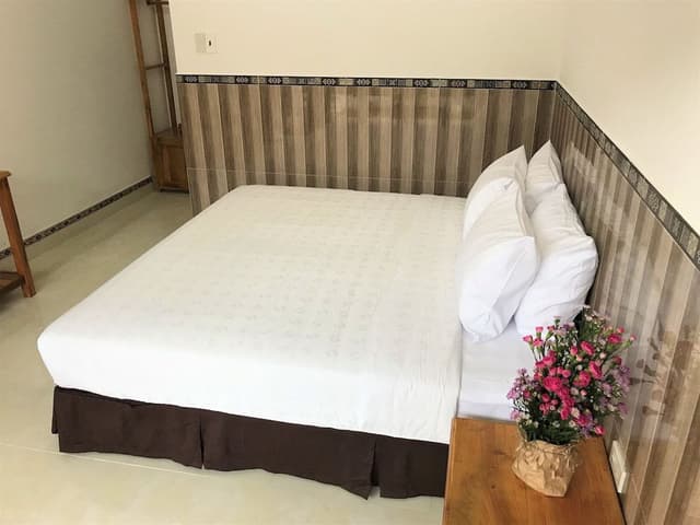 Standard Double or Twin Room, Garden View