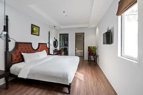 Superior Deluxe Double or Twin Room
