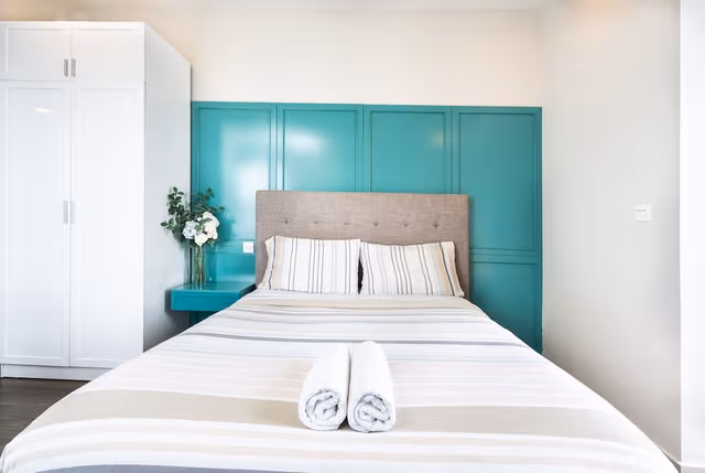 Standard Studio, 1 Queen Bed, City View