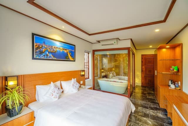 Deluxe Twin Room, 1 Bedroom, Non Smoking, Pool View