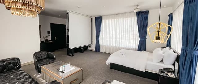 Romantic Double Room, City View
