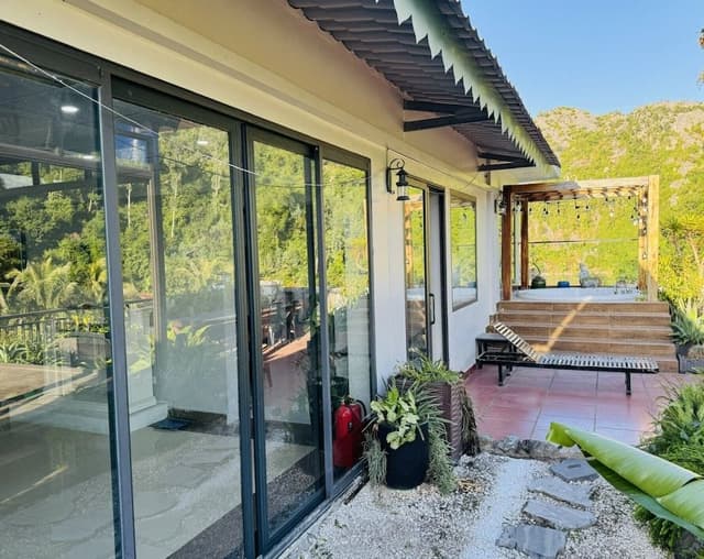 Family Villa, 2 Bedrooms, 2 Bathrooms, Lake View