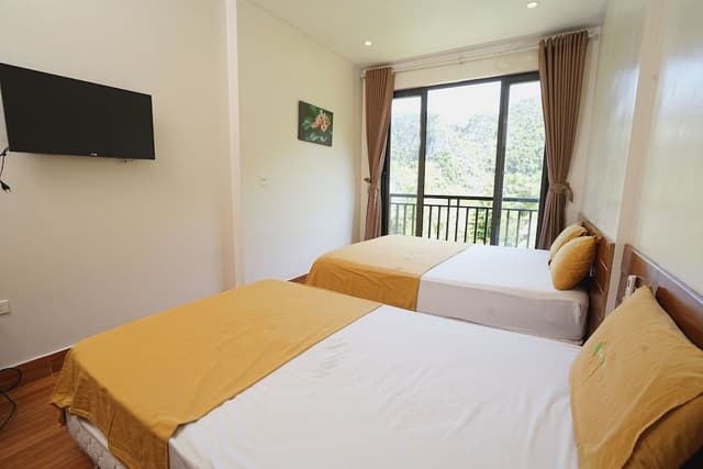 Deluxe Triple Room, 1 Bedroom, Non Smoking, Lake View