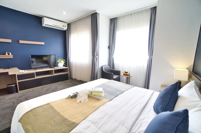Superior Twin Room (Hollywood)