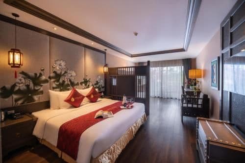 Family Suite with Balcony