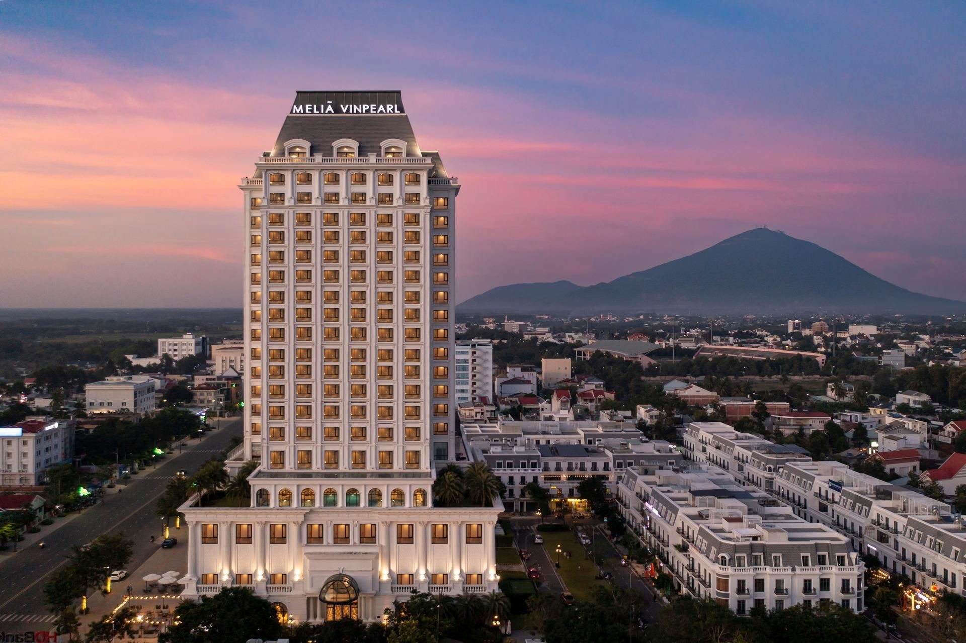 เมเลีย วินเพิร์ล เตย์ นินห์ (Melia Vinpearl Tay Ninh)0