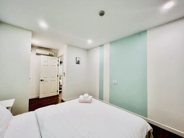 Luxury Apartment, 2 Bedrooms (1 King Bed and 1 Queen Bed)