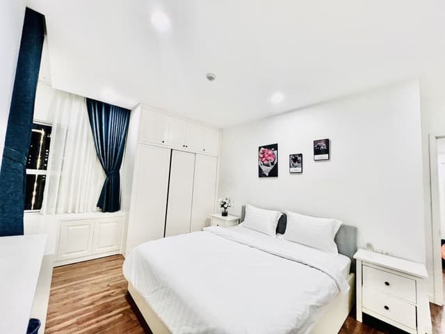 Luxury Apartment, 2 Bedrooms (1 King Bed and 1 Queen Bed)
