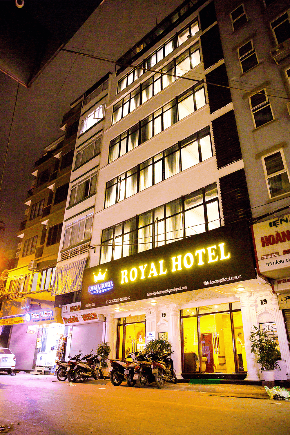 Royal Hotel