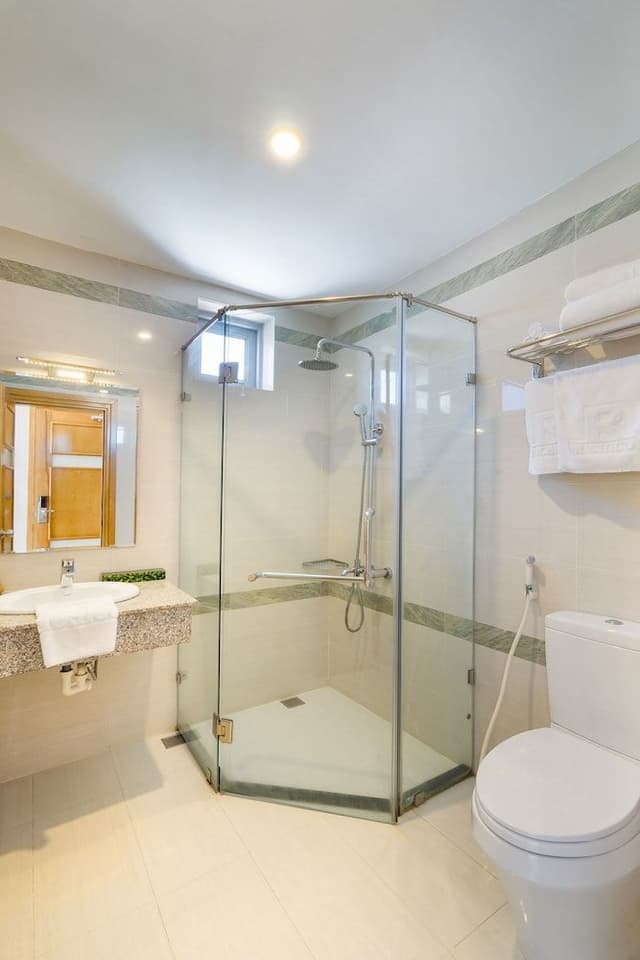 Basic Double or Twin Room, Non Smoking, City View