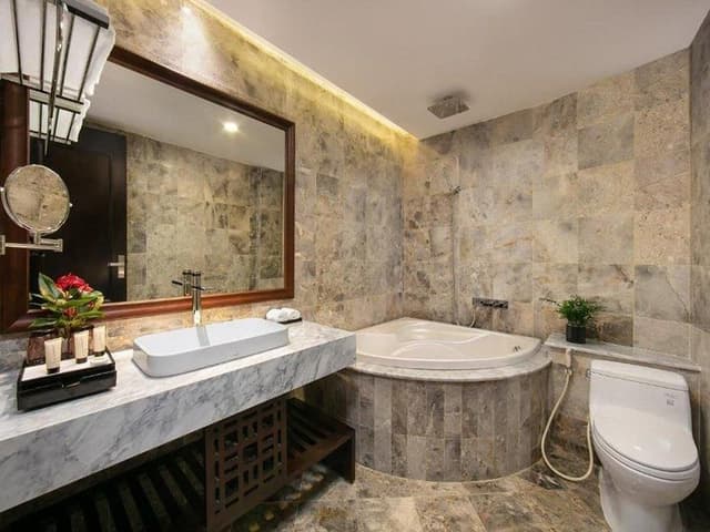 Grand Executive Room