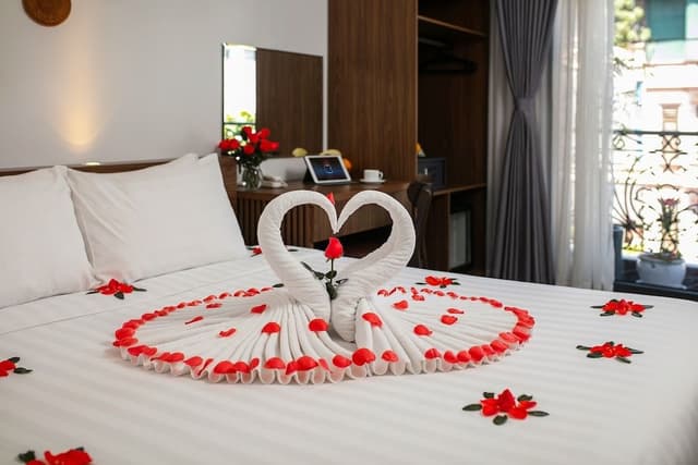 Junior Double or Twin Suite
