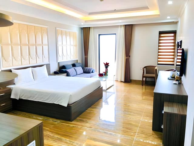Deluxe Double Room with Balcony
