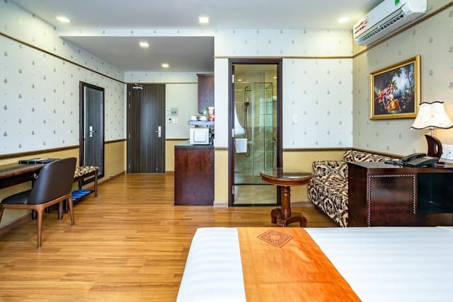 One Bedroom Deluxe Apartment