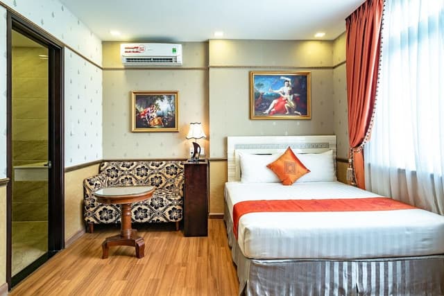 One Bedroom Deluxe Apartment