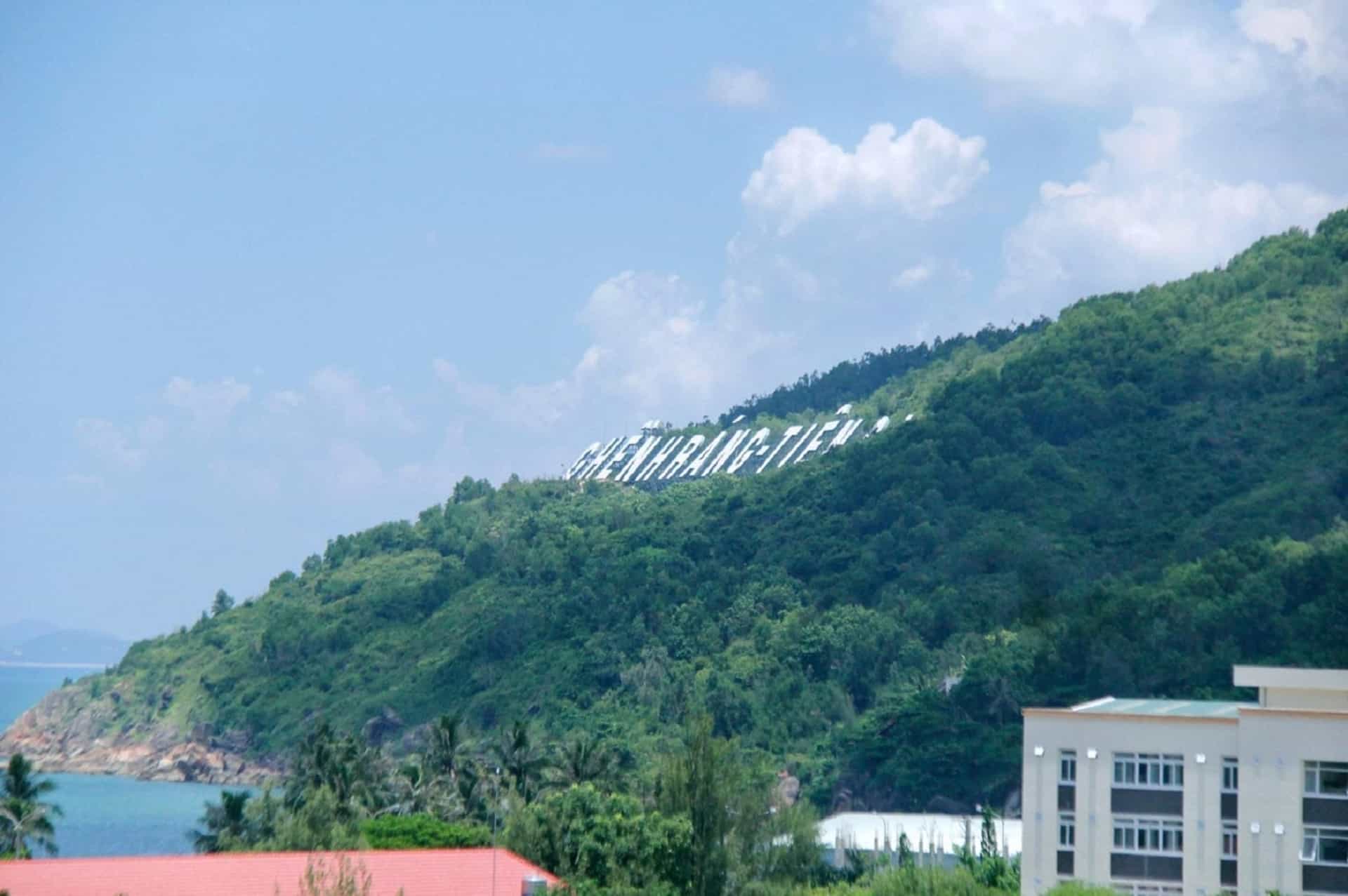 Yen Vy 32 Hotel and Pub Yen Vy 32 Hotel and Pub