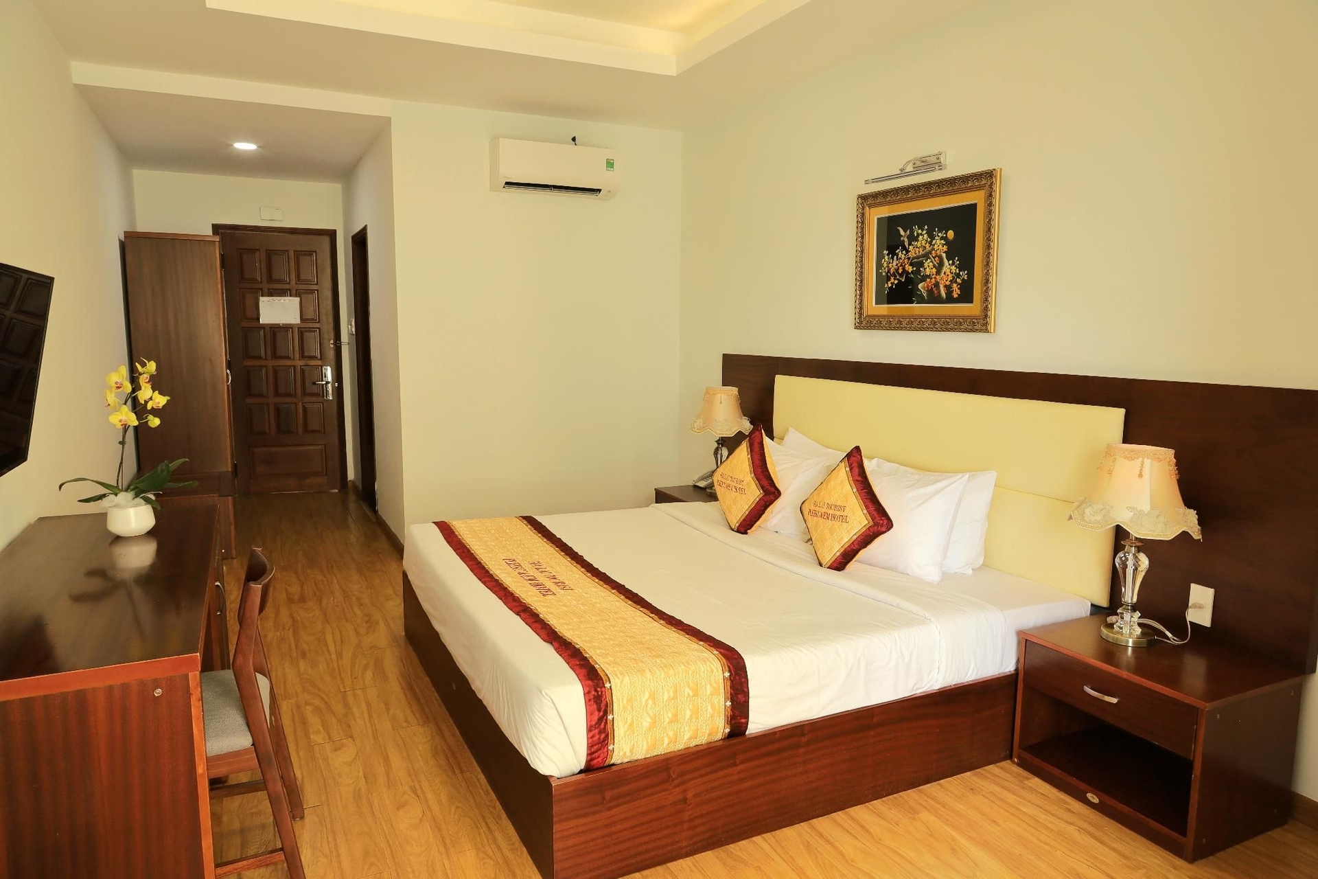Pleiku & Em Hotel by Gia Lai Tourist1